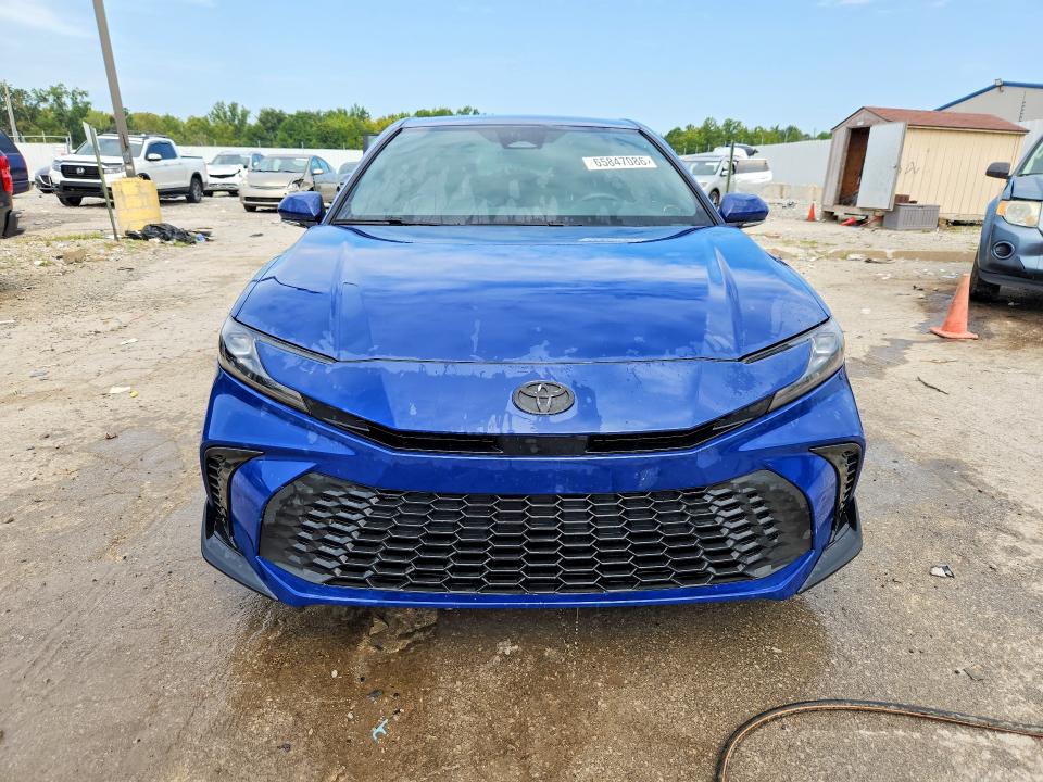 Продажа на аукционе авто 2025 Toyota Camry, vin: 4T1DAACK8SU086246, номер лота: 65847086