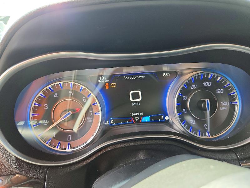 65054876 :رقم المزاد ، 2C3CCARGXFH736642 vin ، 2015 Chrysler 300 مزاد بيع