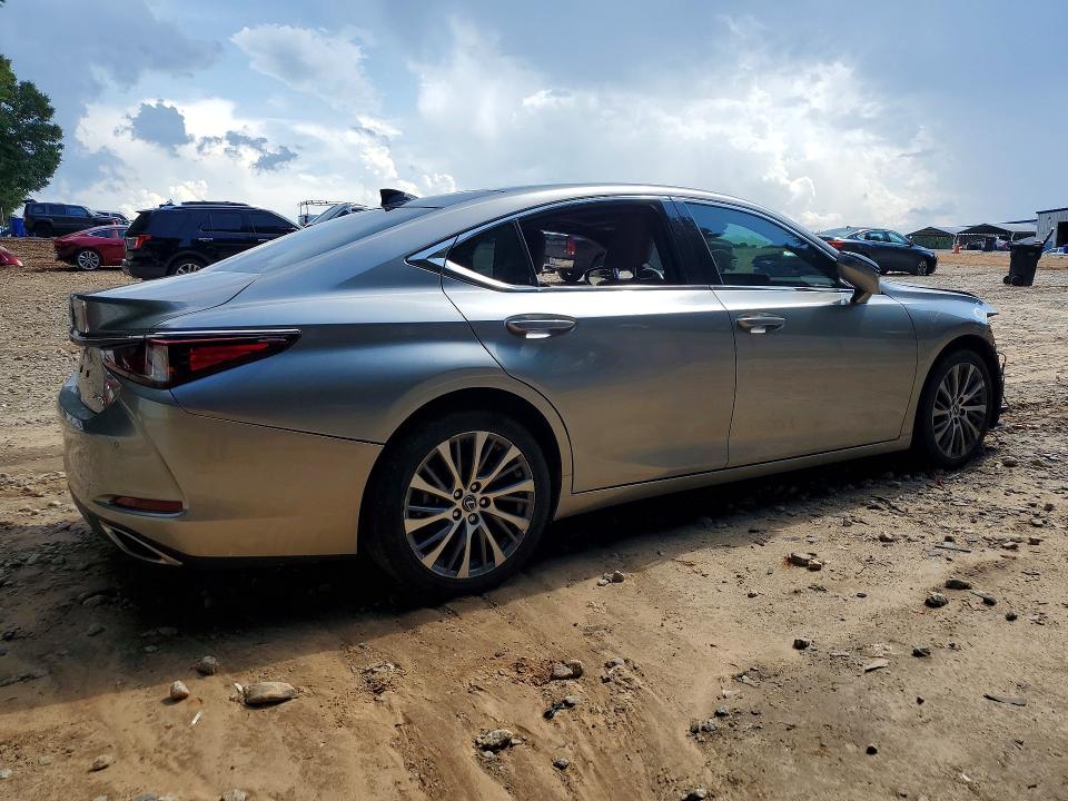 64184236 :رقم المزاد ، 58ABZ1B16KU023292 vin ، 2019 Lexus Es مزاد بيع