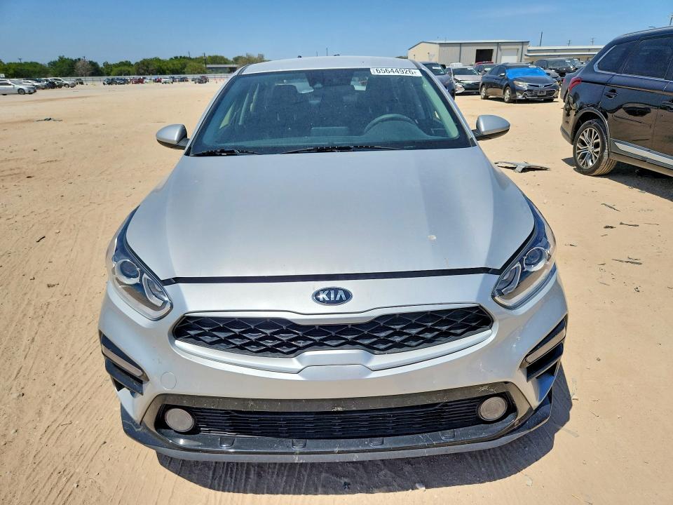 2019 Kia Forte მანქანა იყიდება აუქციონზე, vin: 3KPF24AD1KE136886, აუქციონის ნომერი: 65644926