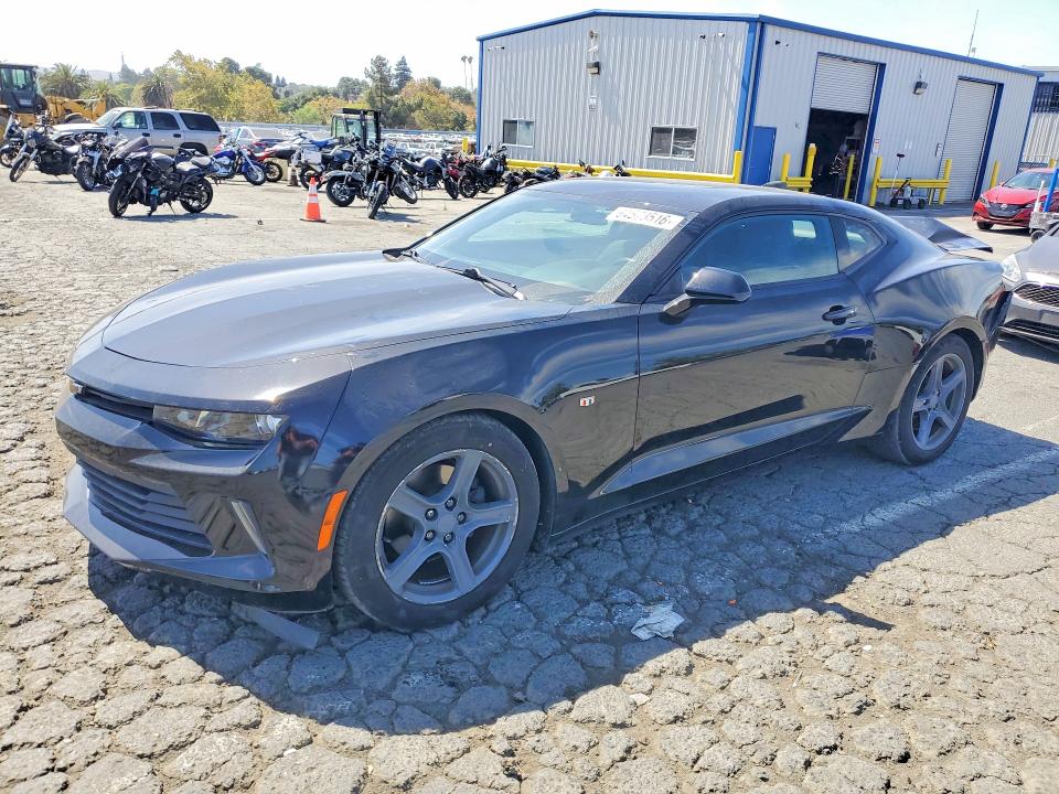 Auction sale of the 2018 Chevrolet Camaro, vin: 1G1FB1RS4J0144983, lot number: 64573516
