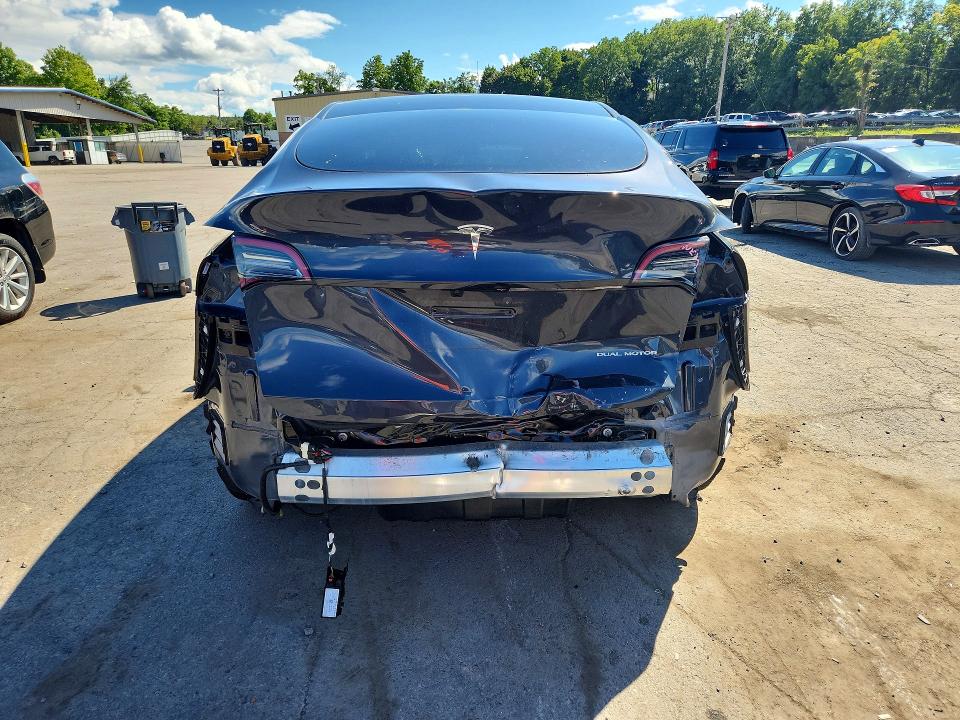 Auction sale of the 2024 Tesla Model Y, vin: 7SAYGDEE1RF034198, lot number: 66368296