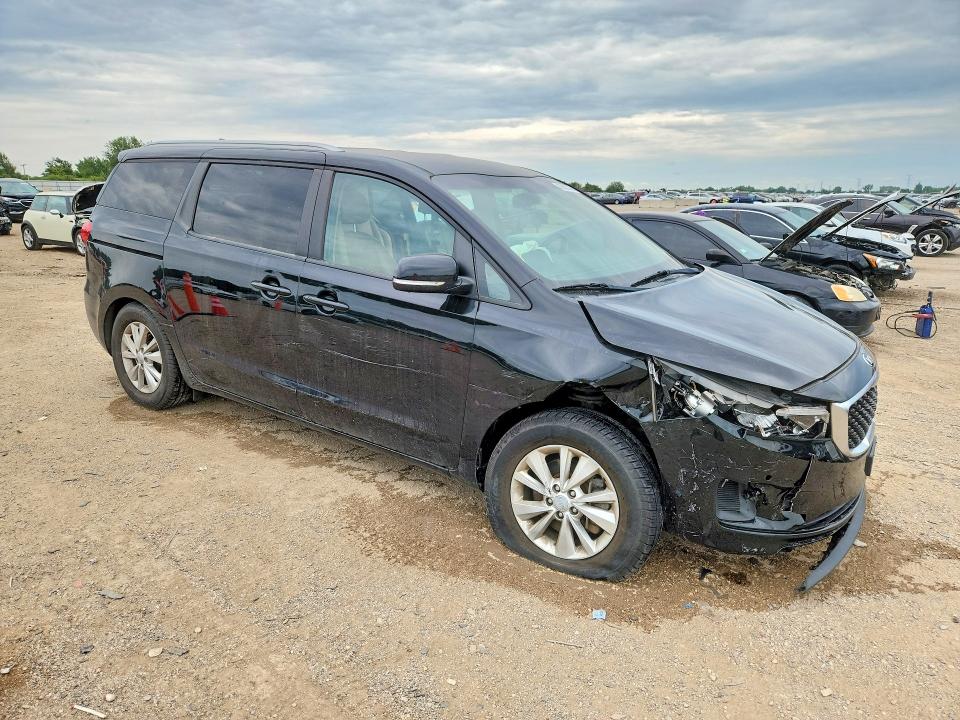 65685726 :رقم المزاد ، KNDMB5C10H6324152 vin ، 2017 Kia Sedona مزاد بيع
