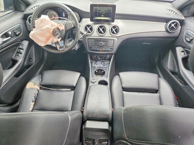 63994196 :رقم المزاد ، WDCTG4EB7HJ329398 vin ، 2017 Mercedes-benz Gla مزاد بيع