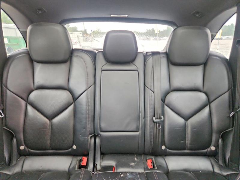 65012416 :رقم المزاد ، WP1AA2A2XGKA14188 vin ، 2016 Porsche Cayenne مزاد بيع