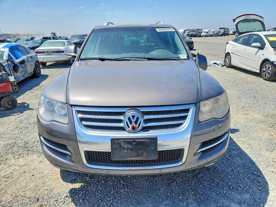 Продажа на аукционе авто 2008 Volkswagen Touareg 2, vin: WVGCB77L18D047487, номер лота: 63330316