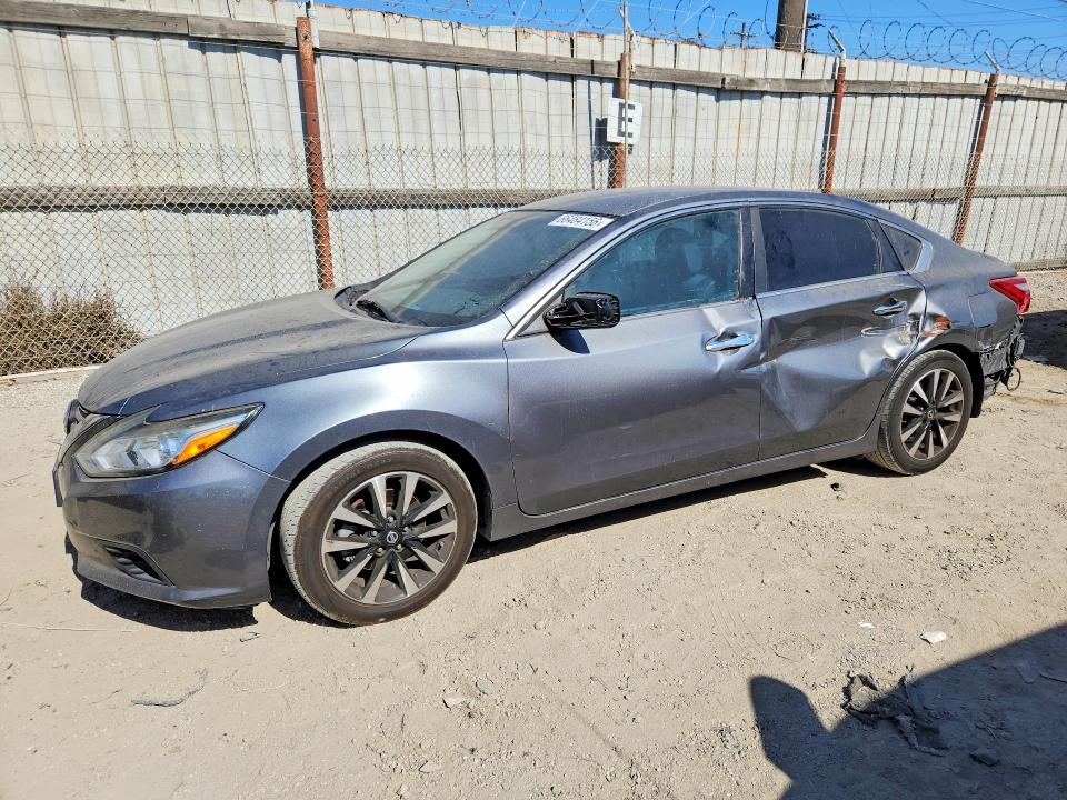 66484156 :رقم المزاد ، 1N4AL3AP3JC267437 vin ، 2018 Nissan Altima مزاد بيع