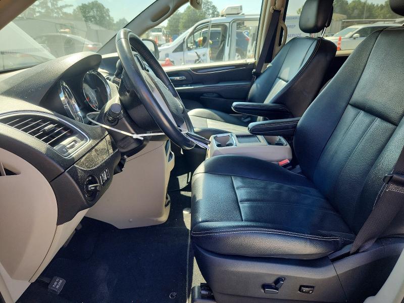 66359206 :رقم المزاد ، 2C4RC1BG3FR577036 vin ، 2015 Chrysler Town & Country مزاد بيع