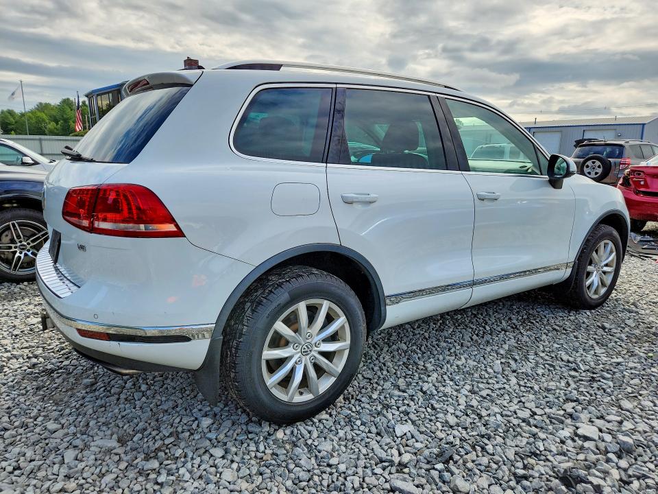 Aukcja sprzedaży 2016 Volkswagen Touareg, vin: WVGEF9BP9GD006400, numer aukcji: 63783556