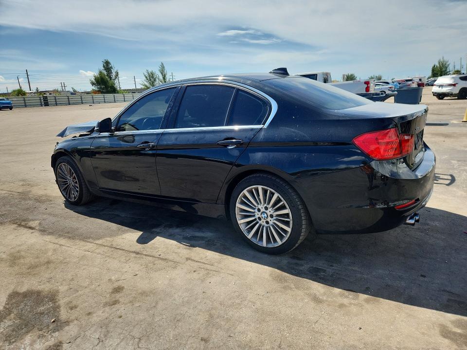 66724686 :رقم المزاد ، WBA3B5C54FF961103 vin ، 2015 Bmw 328 مزاد بيع