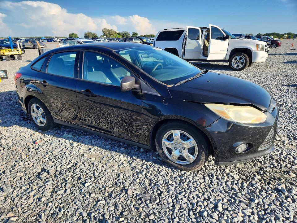 2014 Ford Focus მანქანა იყიდება აუქციონზე, vin: 1FADP3E23EL339601, აუქციონის ნომერი: 66654796