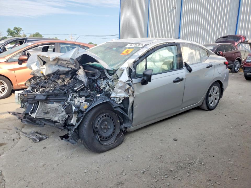 66611266 :رقم المزاد ، 3N1CN8DV1ML858298 vin ، 2021 Nissan Versa مزاد بيع
