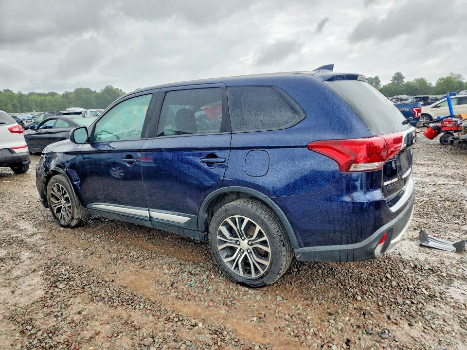 66164366 :رقم المزاد ، JA4AZ3A3XJJ003031 vin ، 2018 Mitsubishi Outlander مزاد بيع