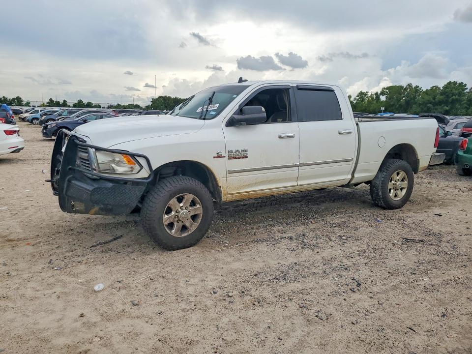 Aukcja sprzedaży 2015 Ram 2500, vin: 3C6UR5DL1FG516422, numer aukcji: 64462906