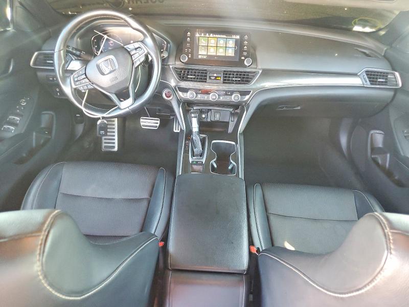 Продаж на аукціоні авто 2018 Honda Accord, vin: 1HGCV1F31JA197411, номер лоту: 65831136