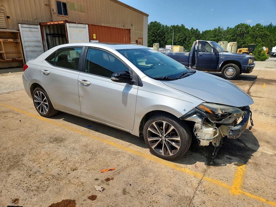 2017 Toyota Corolla მანქანა იყიდება აუქციონზე, vin: 5YFBURHE5HP599108, აუქციონის ნომერი: 64456946