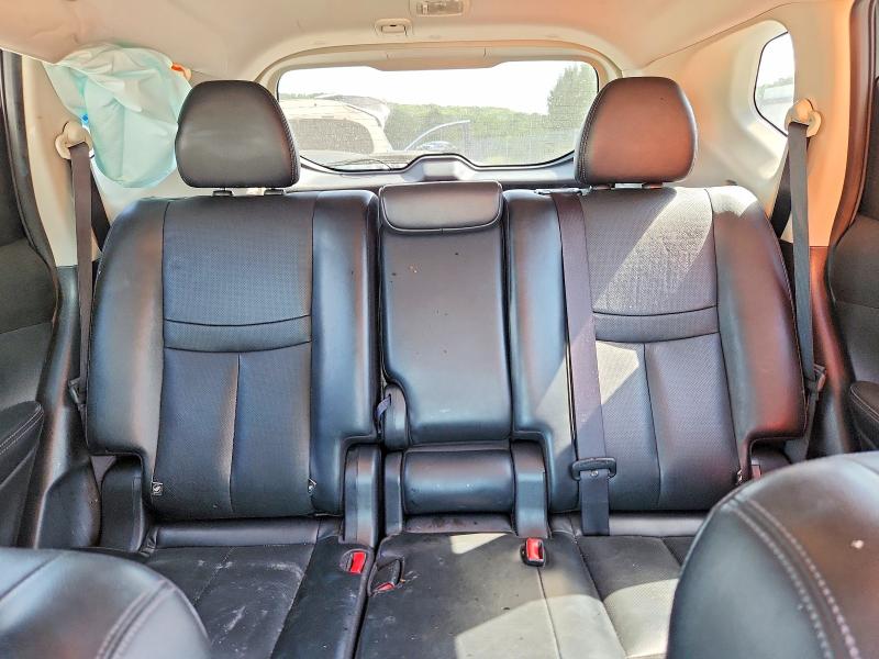 64649366 :رقم المزاد ، JN8AT2MT5JW463394 vin ، 2018 Nissan Rogue مزاد بيع