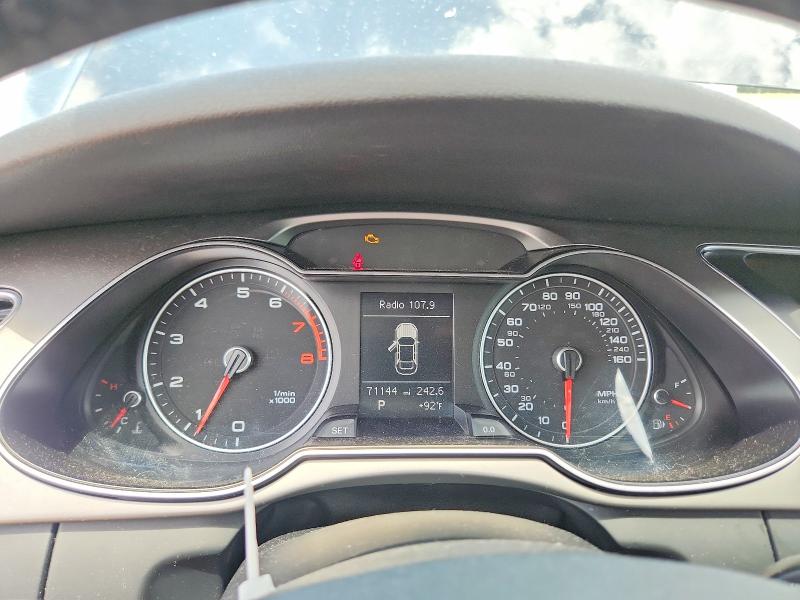 Продажа на аукционе авто 2014 Audi A4, vin: WAUBFAFL1EN026631, номер лота: 63428356