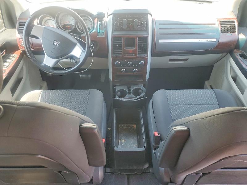 64132876 :رقم المزاد ، 1D8HN54P48B167228 vin ، 2008 Dodge Grand Caravan مزاد بيع