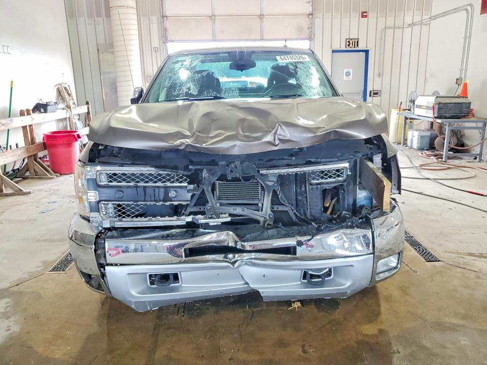Продажа на аукционе авто 2012 Chevrolet Silverado, vin: 1GCRKSE75CZ304153, номер лота: 64745326