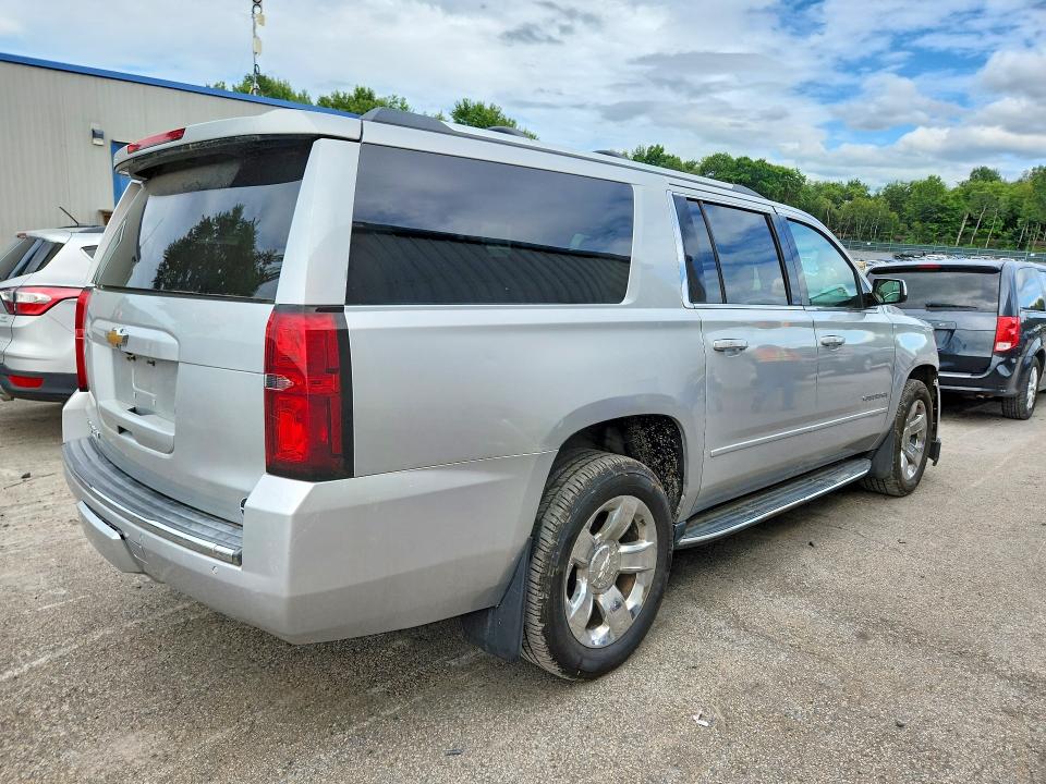 Продажа на аукционе авто 2015 Chevrolet Suburban, vin: 1GNSKKKC4FR163431, номер лота: 60461136