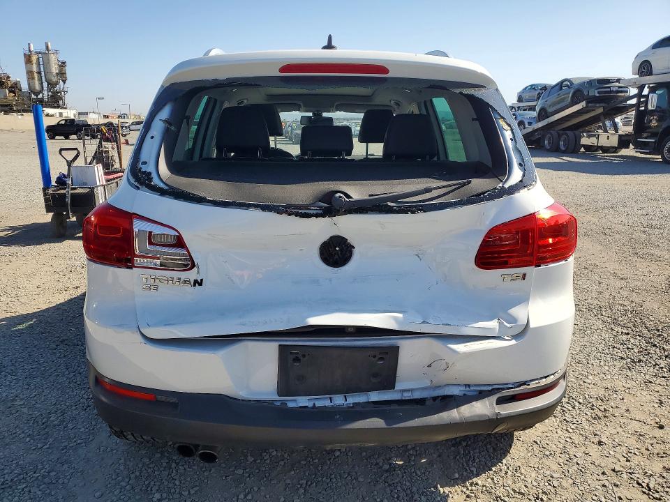 2016 Volkswagen Tiguan მანქანა იყიდება აუქციონზე, vin: WVGAV7AX0GW547606, აუქციონის ნომერი: 66786236