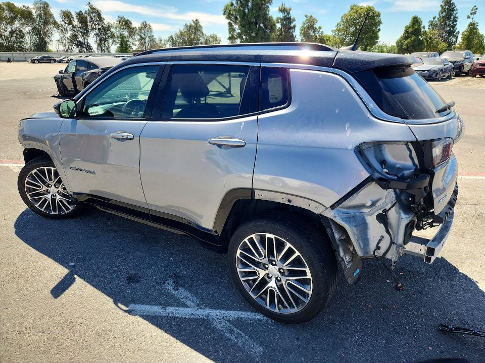 65383596 :رقم المزاد ، 3C4NJDCB3NT158804 vin ، 2022 Jeep Compass مزاد بيع