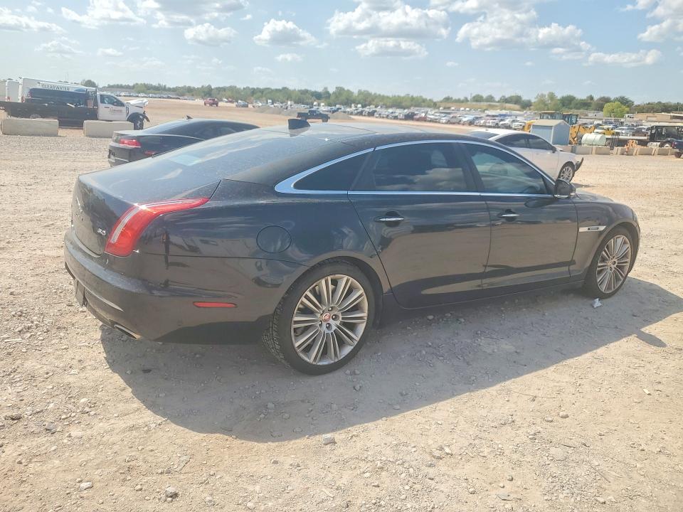 2018 Jaguar Xjl მანქანა იყიდება აუქციონზე, vin: SAJWA2GEXJMW14182, აუქციონის ნომერი: 64001536