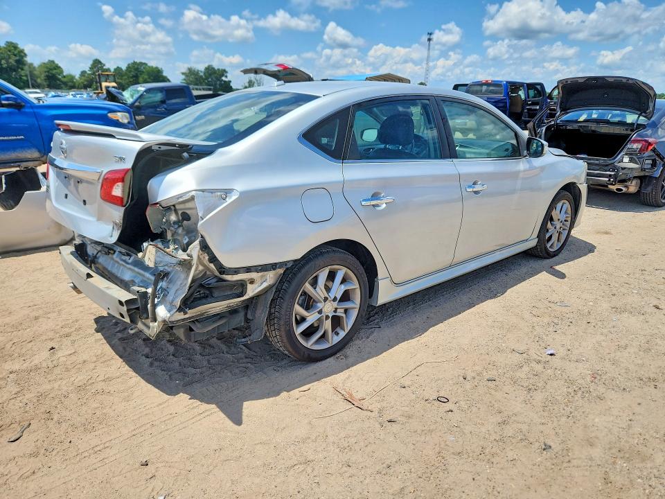 Продажа на аукционе авто 2015 Nissan Sentra, vin: 3N1AB7AP1FY370782, номер лота: 64760026