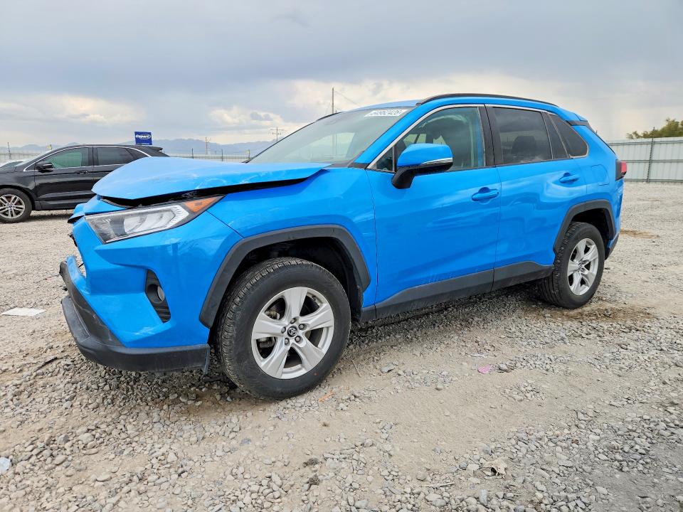 Продажа на аукционе авто 2021 Toyota Rav4, vin: 2T3P1RFV9MW140181, номер лота: 64962426