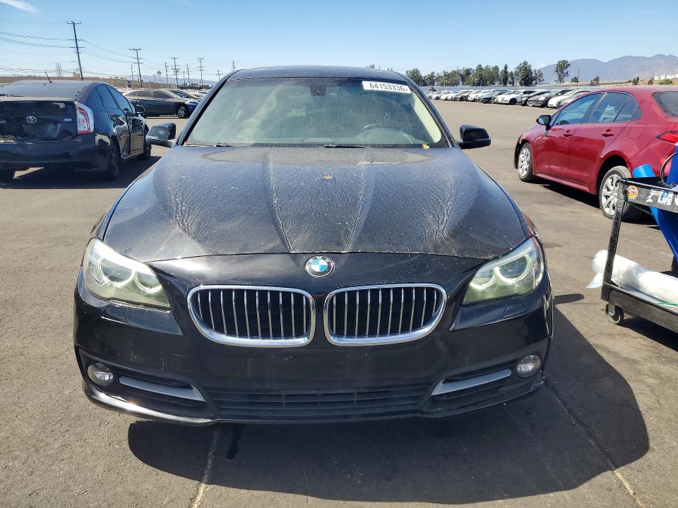 64153336 :رقم المزاد ، WBA5A5C55FD514190 vin ، 2015 Bmw 528 مزاد بيع