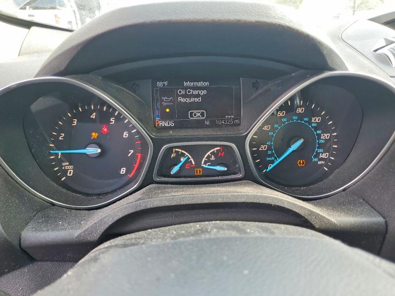 2016 Ford Escape მანქანა იყიდება აუქციონზე, vin: 1FMCU0GX9GUB75902, აუქციონის ნომერი: 64062946