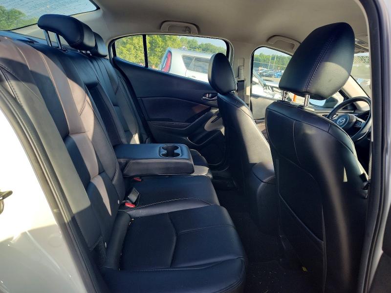Продажа на аукционе авто 2017 Mazda 3, vin: 3MZBN1V73HM118653, номер лота: 63909006