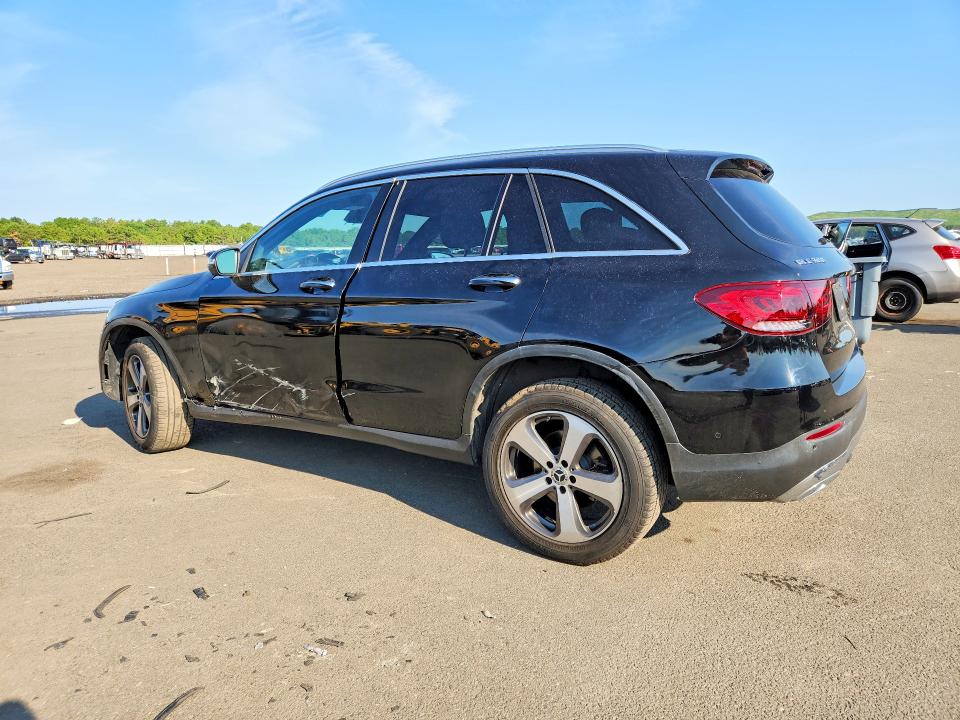 64562356 :رقم المزاد ، W1N0G8EB0NG056855 vin ، 2022 Mercedes-benz Glc مزاد بيع