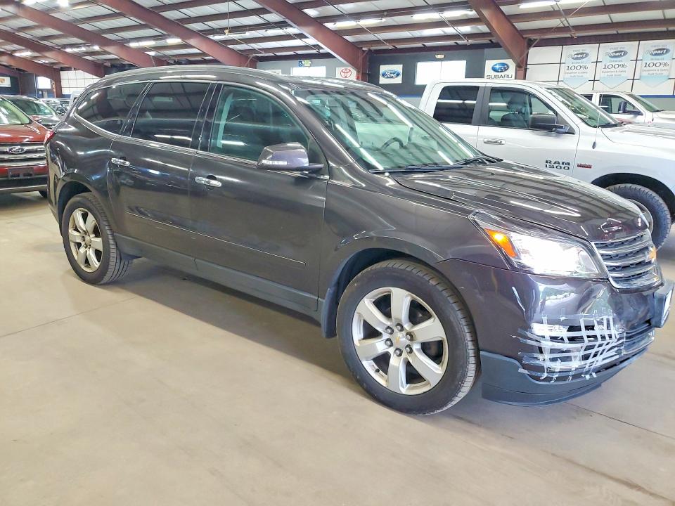 64000086 :رقم المزاد ، 1GNKVGKD8HJ215982 vin ، 2017 Chevrolet Traverse مزاد بيع
