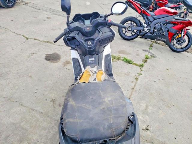 64977236 :رقم المزاد ، LC2W1M245MC100370 vin ، 2021 Kymco Usa Inc X-town مزاد بيع