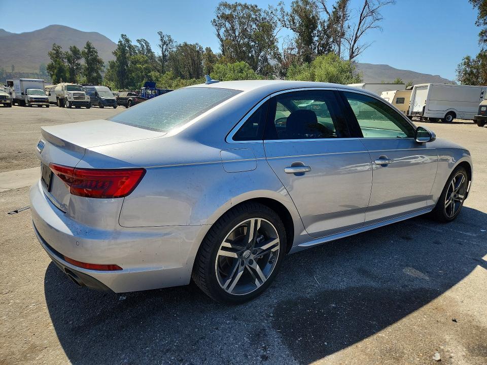 Продаж на аукціоні авто 2017 Audi A4, vin: WAULNAF43HN022438, номер лоту: 66817136