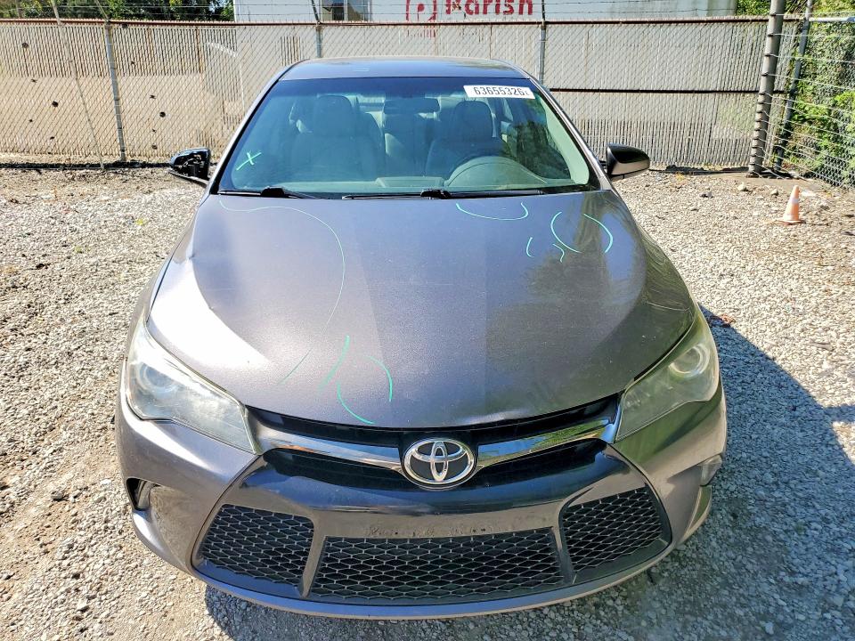 63655326 :رقم المزاد ، 4T1BF1FK9GU213419 vin ، 2016 Toyota Camry مزاد بيع