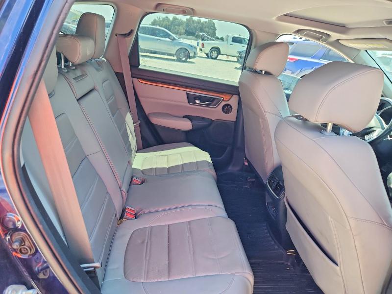 67036636 :رقم المزاد ، 7FARW1H99HE028427 vin ، 2017 Honda Cr-v مزاد بيع