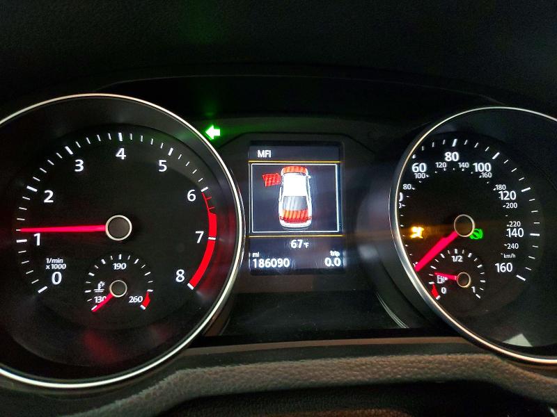 67151906 :رقم المزاد ، 1VWBA7A36JC021889 vin ، 2018 Volkswagen Passat مزاد بيع