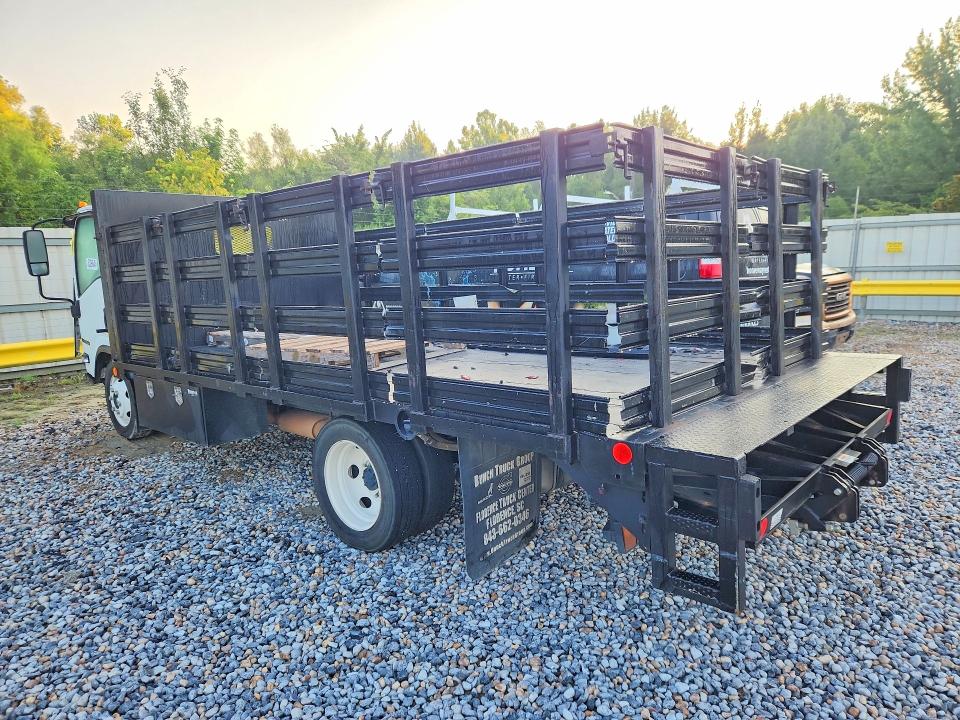 62299646 :رقم المزاد ، 54DC4W1D5RS221936 vin ، 2024 Isuzu Npr Hd مزاد بيع