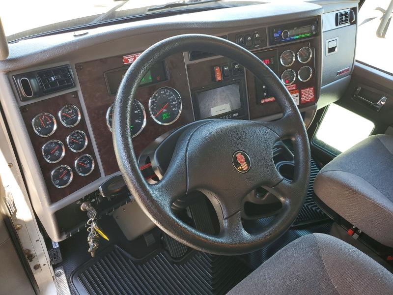 Продаж на аукціоні авто 2017 Kenworth Construction, vin: 2NKHHM6X9HM172600, номер лоту: 67416156