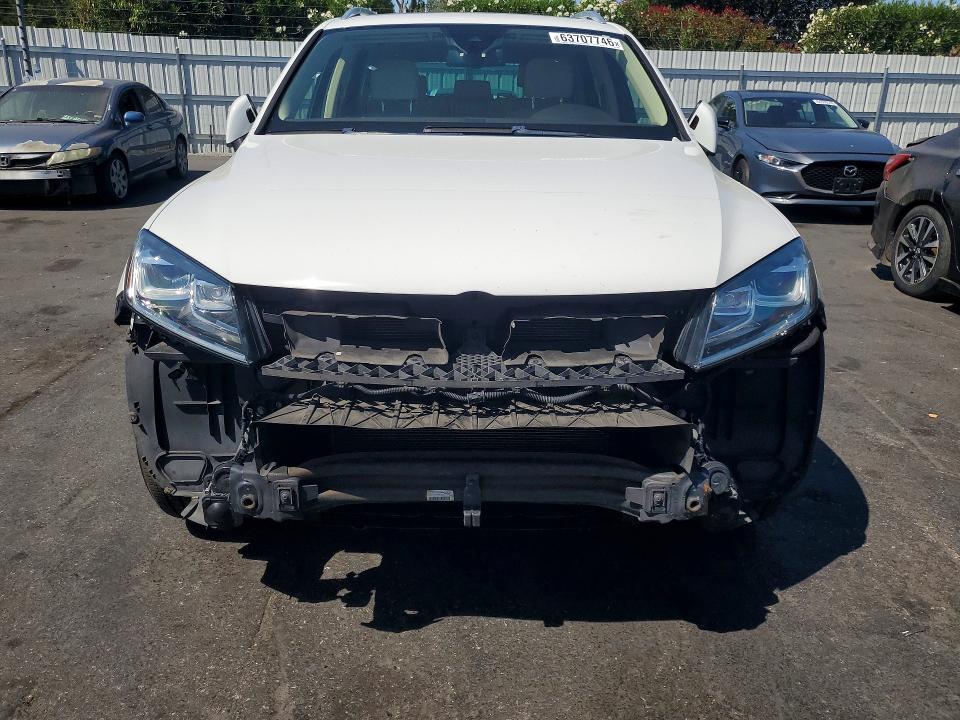 Продажа на аукционе авто 2015 Volkswagen Touareg, vin: WVGEF9BP8FD006290, номер лота: 63707746