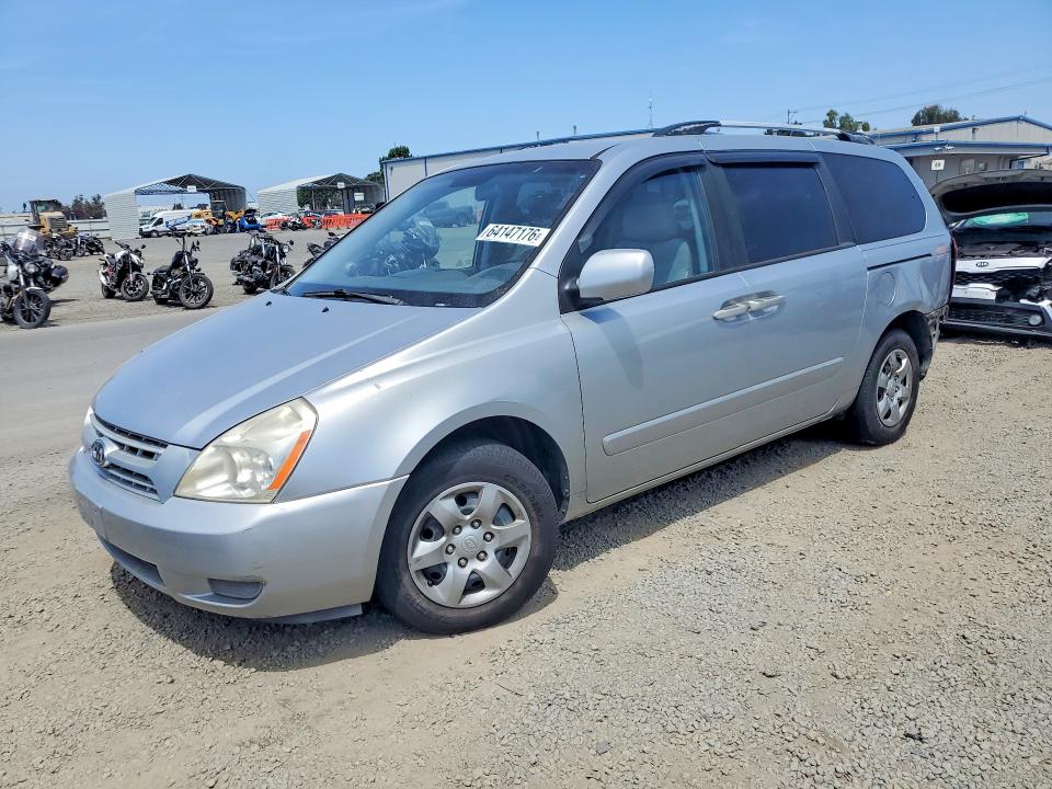 2010 Kia Sedona მანქანა იყიდება აუქციონზე, vin: KNDMG4C37A6332901, აუქციონის ნომერი: 64147176
