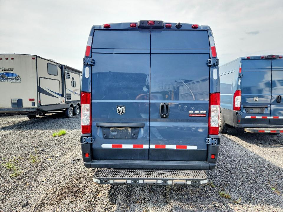 63836726 :رقم المزاد ، 3C6MRVJG6ME545009 vin ، 2021 Ram Promaster 3500 مزاد بيع