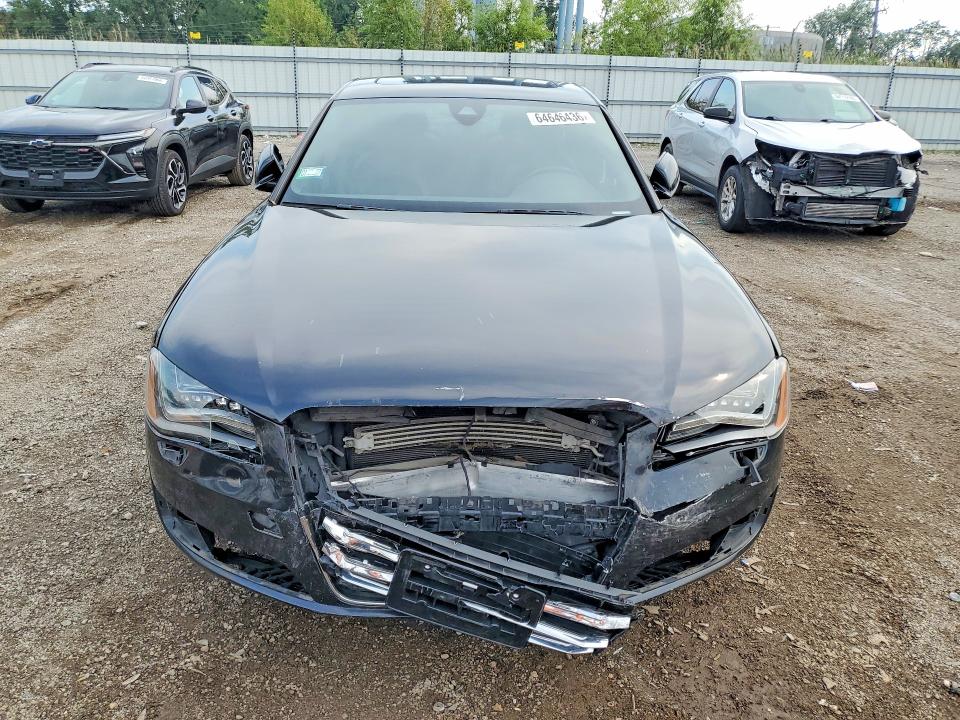 Продажа на аукционе авто 2011 Audi A8, vin: WAUAVAFD3BN014645, номер лота: 64646436