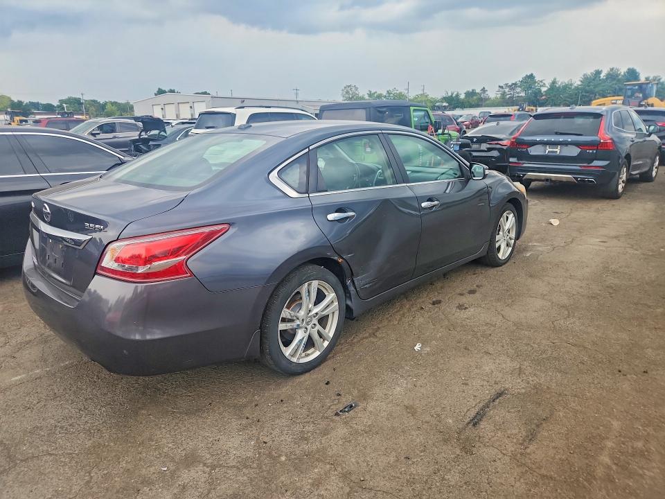 2013 Nissan Altima მანქანა იყიდება აუქციონზე, vin: 1N4BL3APXDN476087, აუქციონის ნომერი: 64488146