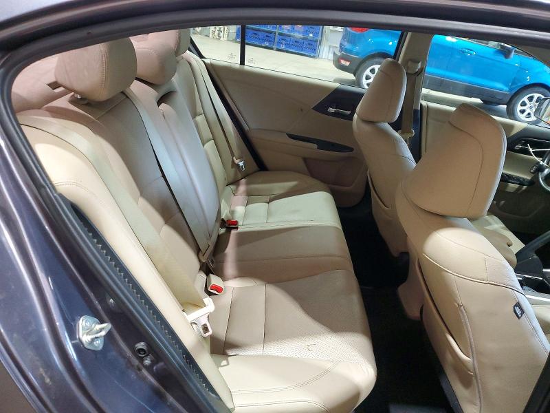 2015 Honda Accord მანქანა იყიდება აუქციონზე, vin: 1HGCR6F55FA010665, აუქციონის ნომერი: 65861096