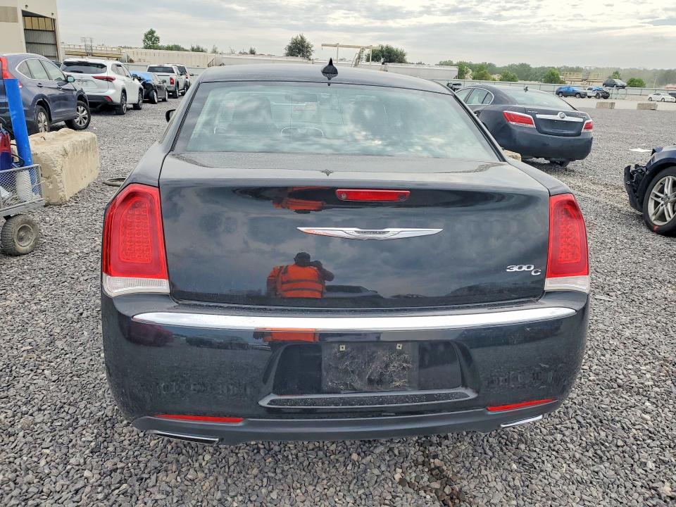 2016 Chrysler 300c მანქანა იყიდება აუქციონზე, vin: 2C3CCAEG0GH128023, აუქციონის ნომერი: 65329856