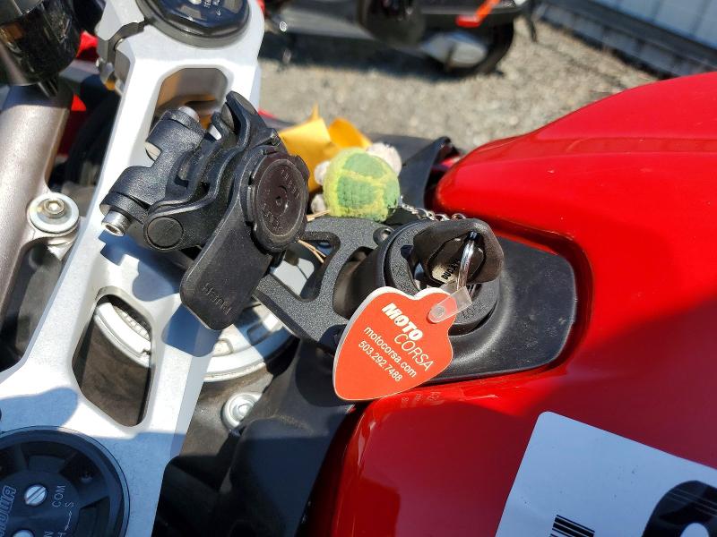 Продаж на аукціоні авто 2025 Ducati Panigale, vin: ZDMHAATW7SB015712, номер лоту: 64402436